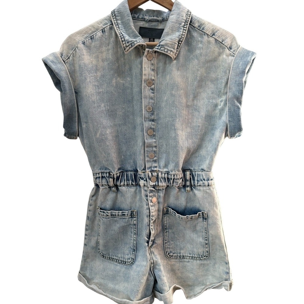 BLANK NYC Light‎ Acid Wash Denim Short Sleeve Romper Women Size XS